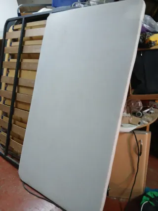 Base tapizada 105x190