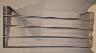 Estantrias pared profesional de acero inoxidable.