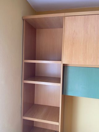 Conjunto de mobiliario cama + escritorio