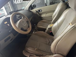 Renault Megane cabrio 2.0t 165 CV, etiqueta C