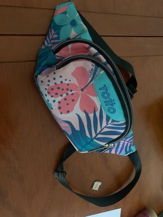 Riñonera Totto Nueva