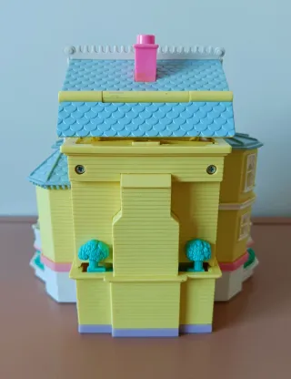 Polly Pocket Clubhouse (1995)
