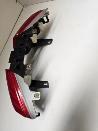 Piloto trasero Yamaha Versity 300cc