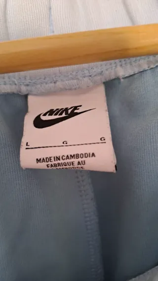Pantalón chándal Nike azul y blanco