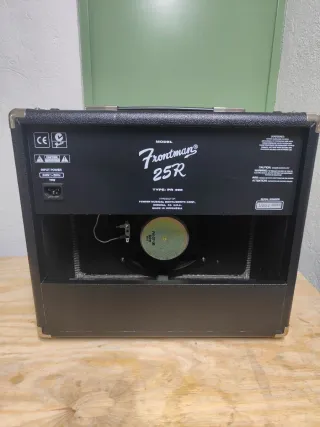 Amplificador Fender Frontman 25R