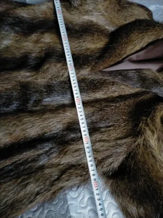 Chaqueta de pelo marrón