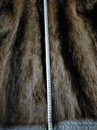 Chaqueta de pelo marrón