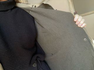 Gabardina beige/verde con bufanda