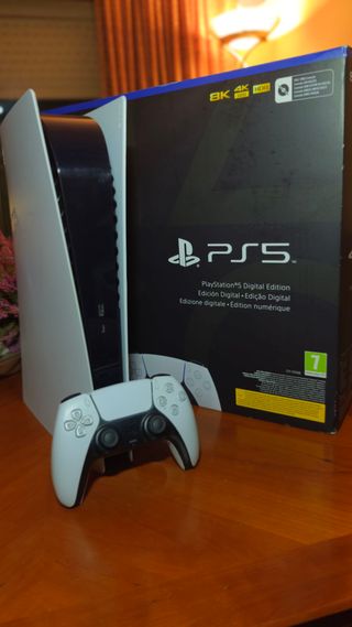 PlayStation 5 Edición Digital 825GB