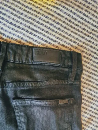 Pantalones vaqueros negros REIKO Talla 32