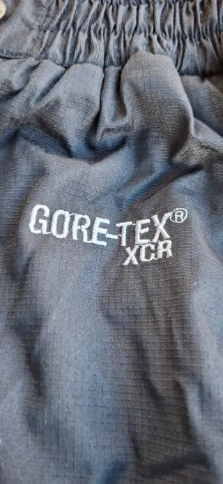 Pantalón The North Face Gore-Tex Talla M