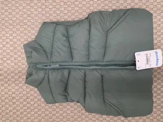 Chaleco verde Mayoral niño 2 años