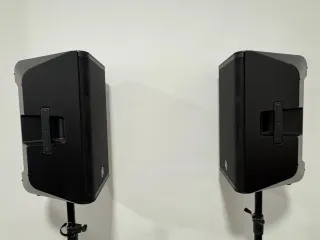 Yamaha DXR12mk2 + Fundas (Garantía)