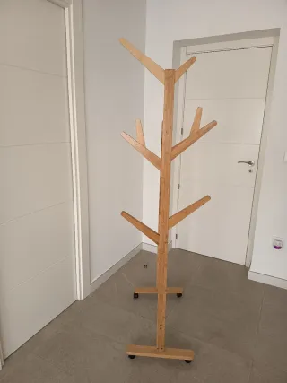 Burro perchero de madera