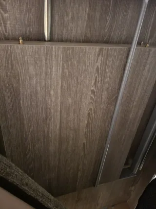 Mesa de salón y 4 sillas