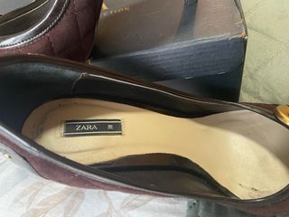 Zapatos Peep Toe Zara Marrones y Dorados