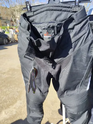 Pantalón de moto mujer color negro