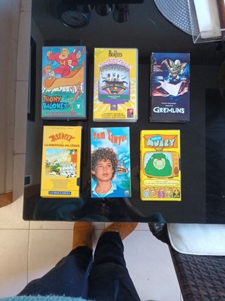 Lote Películas VHS: Dibujos, Música y Más