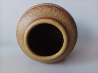 Jarrón de cerámica japonesa