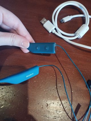 Auriculares Sony SBH70 Azul