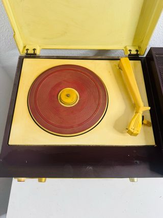 Radio Tocadiscos Philips Válvulas 1960