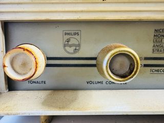 Radio Tocadiscos Philips Válvulas 1960
