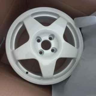 Llantas tipo Kit Car blancas 7x15 4x100