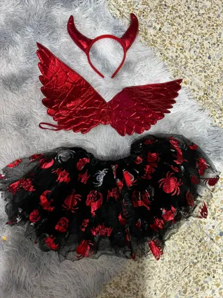 Disfraz Diabla Alas y Tutú