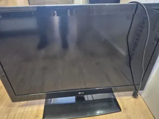Televisión LG 37"     37LE5300  Negra