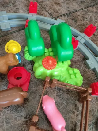 Tren de granja infantil