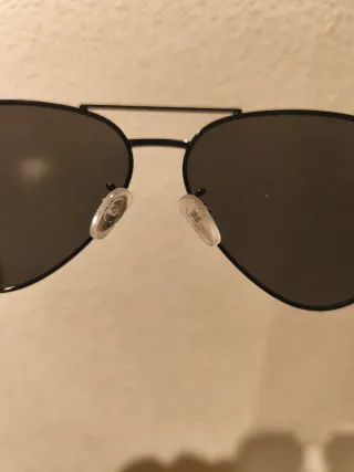 Gafas de sol Polaroid Aviador Negro.