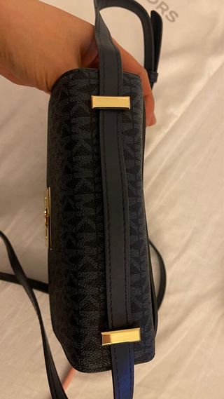 Borsa Michael Kors Blu con Dettagli Oro