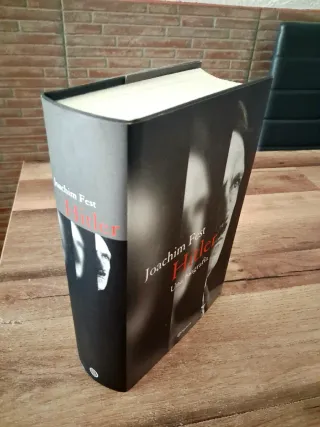 HITLER. UNA BIOGRAFÍA. JOACHIM FEST