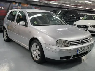 Volkswagen Golf 2003