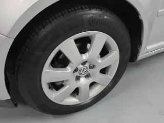 Volkswagen Golf 2003