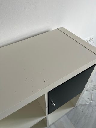 Estantería Kallax Ikea con puerta