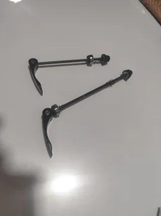 Cierres rápidos para ruedas de MTB