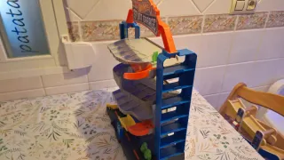 Hotwheels Stunt Garage Pista Coches