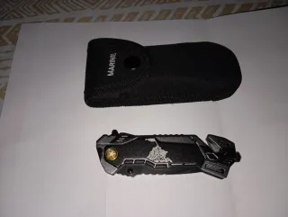 Navaja multiusos Marine con funda
