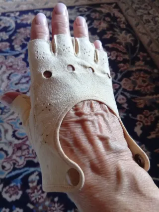 Guanti per auto anni 60