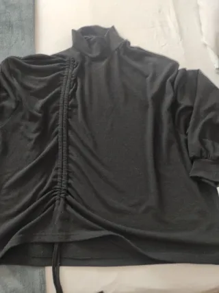 Jersey Negro Mujer Cuello Alto