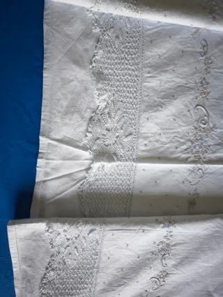 Antiguo juego sábanas algodón bolillos