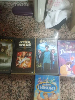 Lote 7 Películas VHS Disney y Star Wars