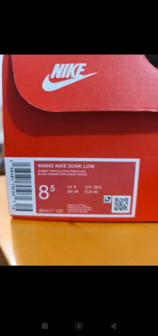 Zapatillas Nike Dunk Low Verdes y Blancas