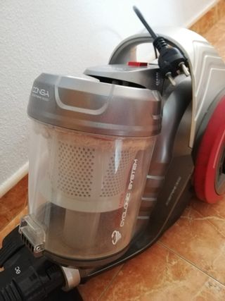 Aspiradora Cecotec Conga 3000 con cable