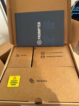 Elgato Prompter + Soporte de Mesa Wave