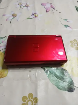 Nintendo DS Rossa