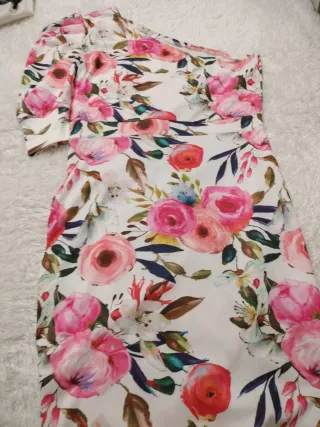 Vestido de verano floral sin estrenar
