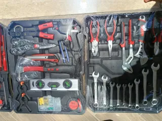 Set attrezzi trolley 849 pezzi