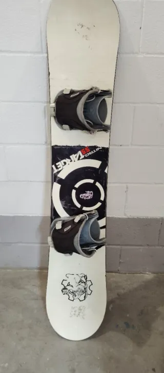 Tabla Nitro Target + Fijaciones Flow